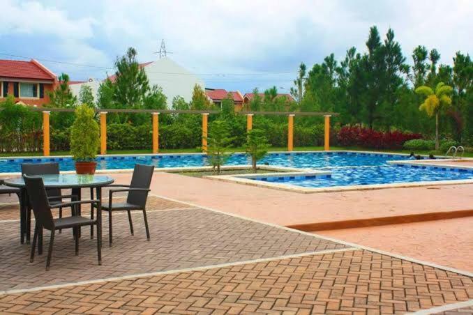 Relaxing Home At Camella Bacolod, Near Airport, Rockwell, Terminals, Famous Resto Εξωτερικό φωτογραφία